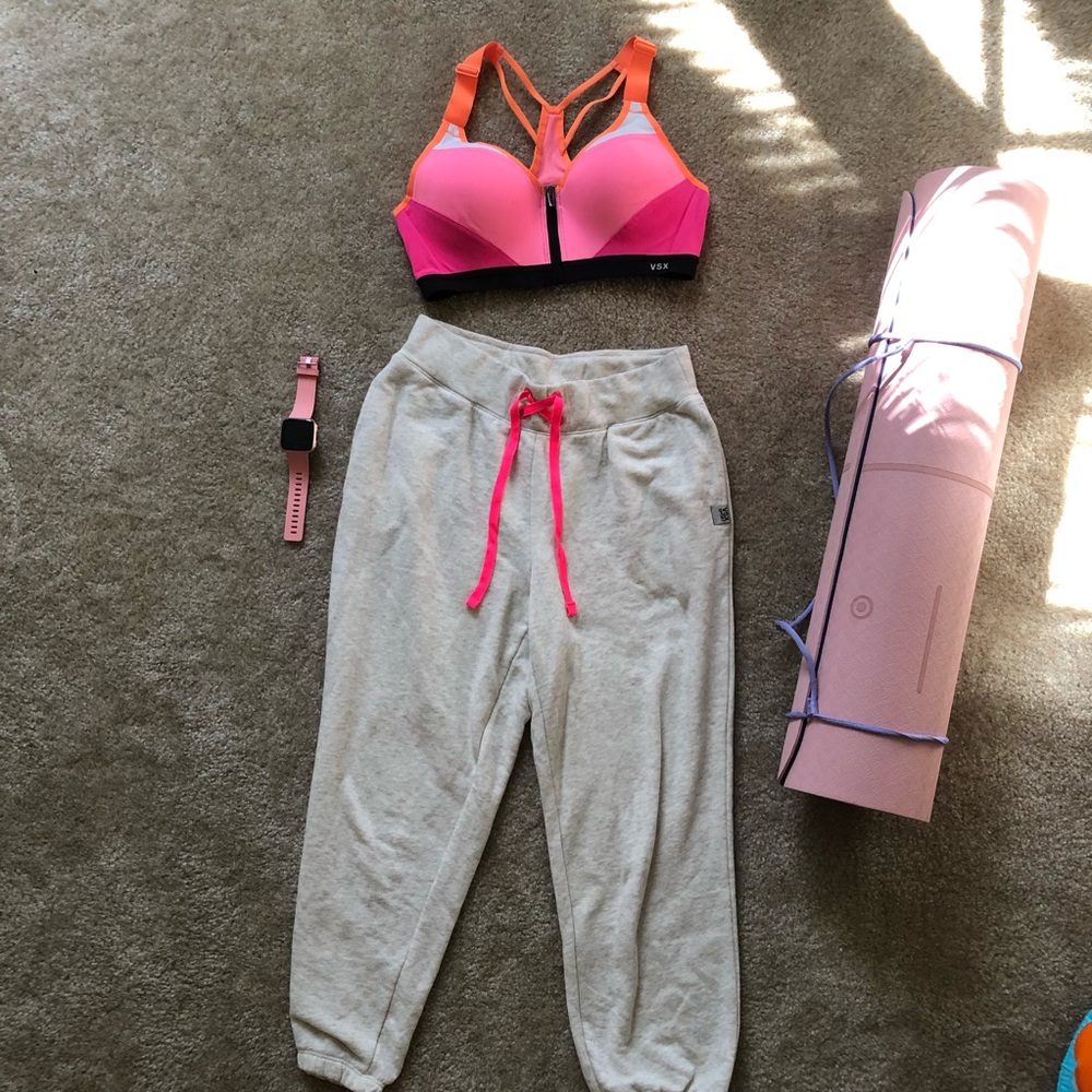 NWOT Victoria’s Secret sports Yoga pants 🧘‍♀️
